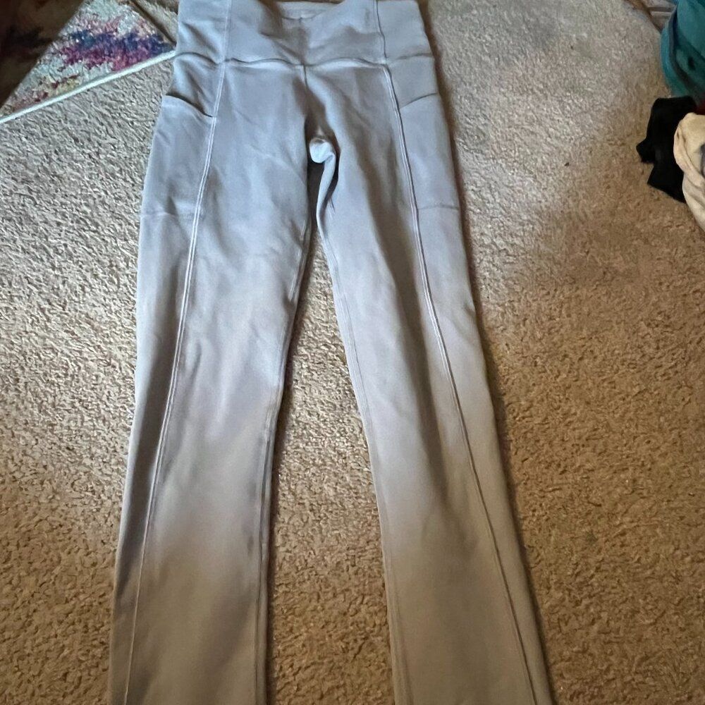 TNA light‎ purple small leggings